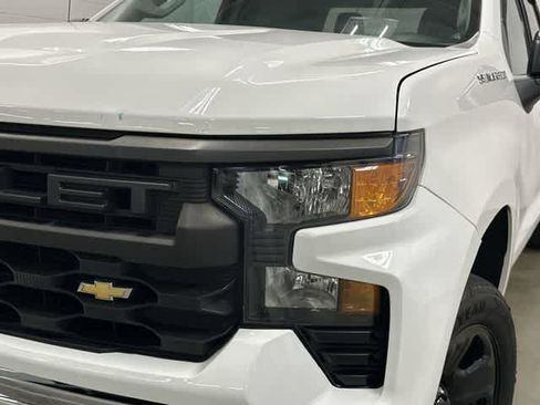 Used 2022 Chevrolet Silverado 1500 W/T w/ WT Value Package AWD/4WD image 31