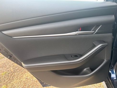 New 2026 MAZDA MAZDA3 s FWD image 19