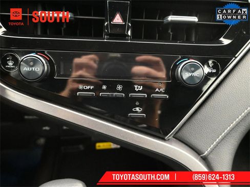 Used 2023 Toyota Camry XSE image 16