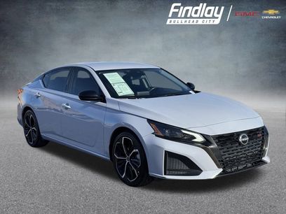Used 2023 Nissan Altima 2.5 SR