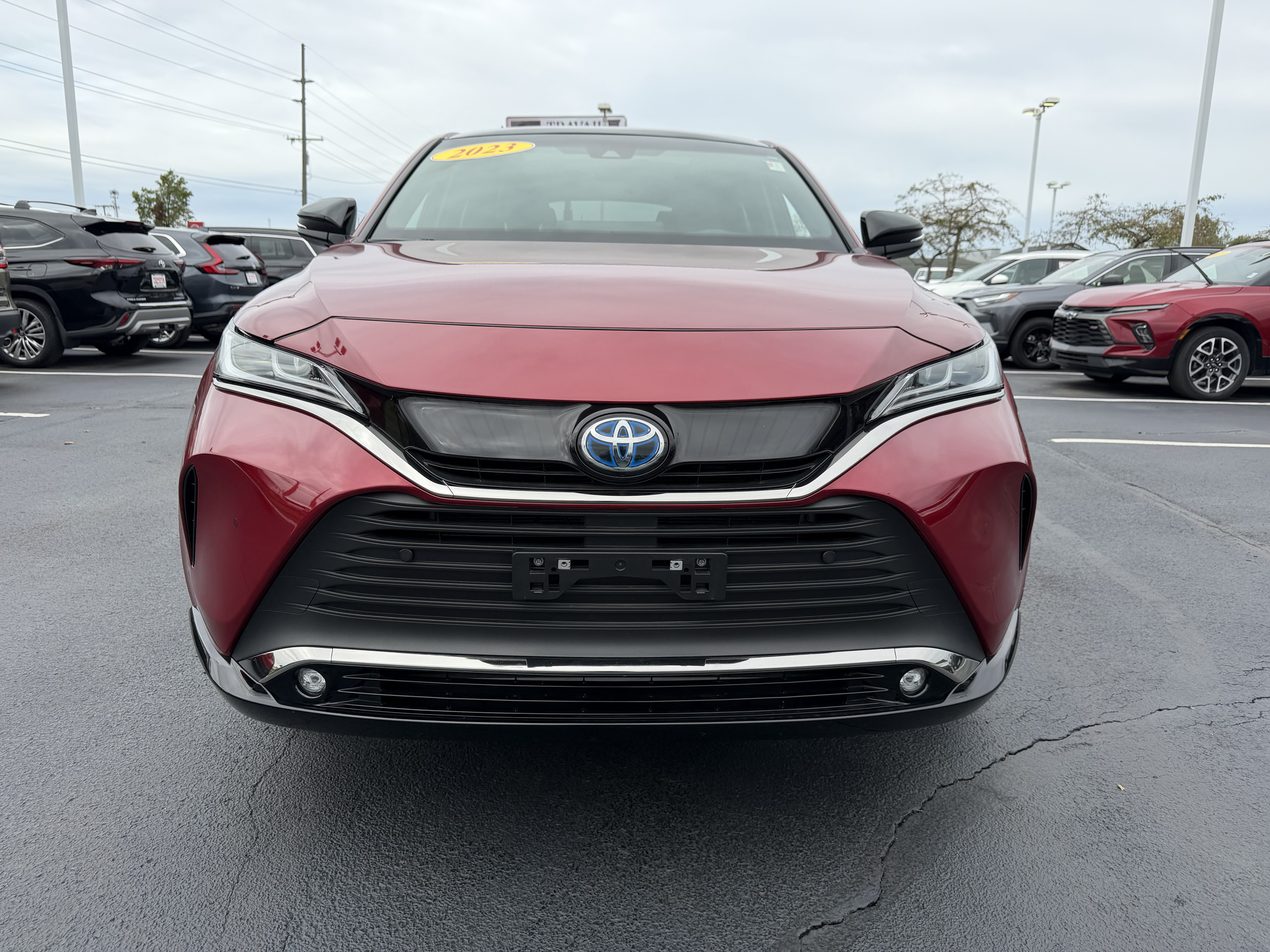 Used 2023 Toyota Venza Nightshade AWD/4WD image 2