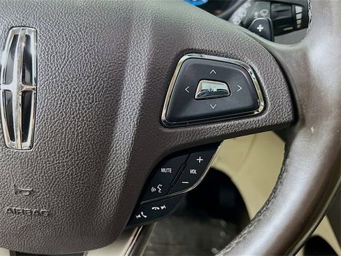Used 2016 Lincoln MKC Reserve w/ Lincoln MKC Climate Package image 35