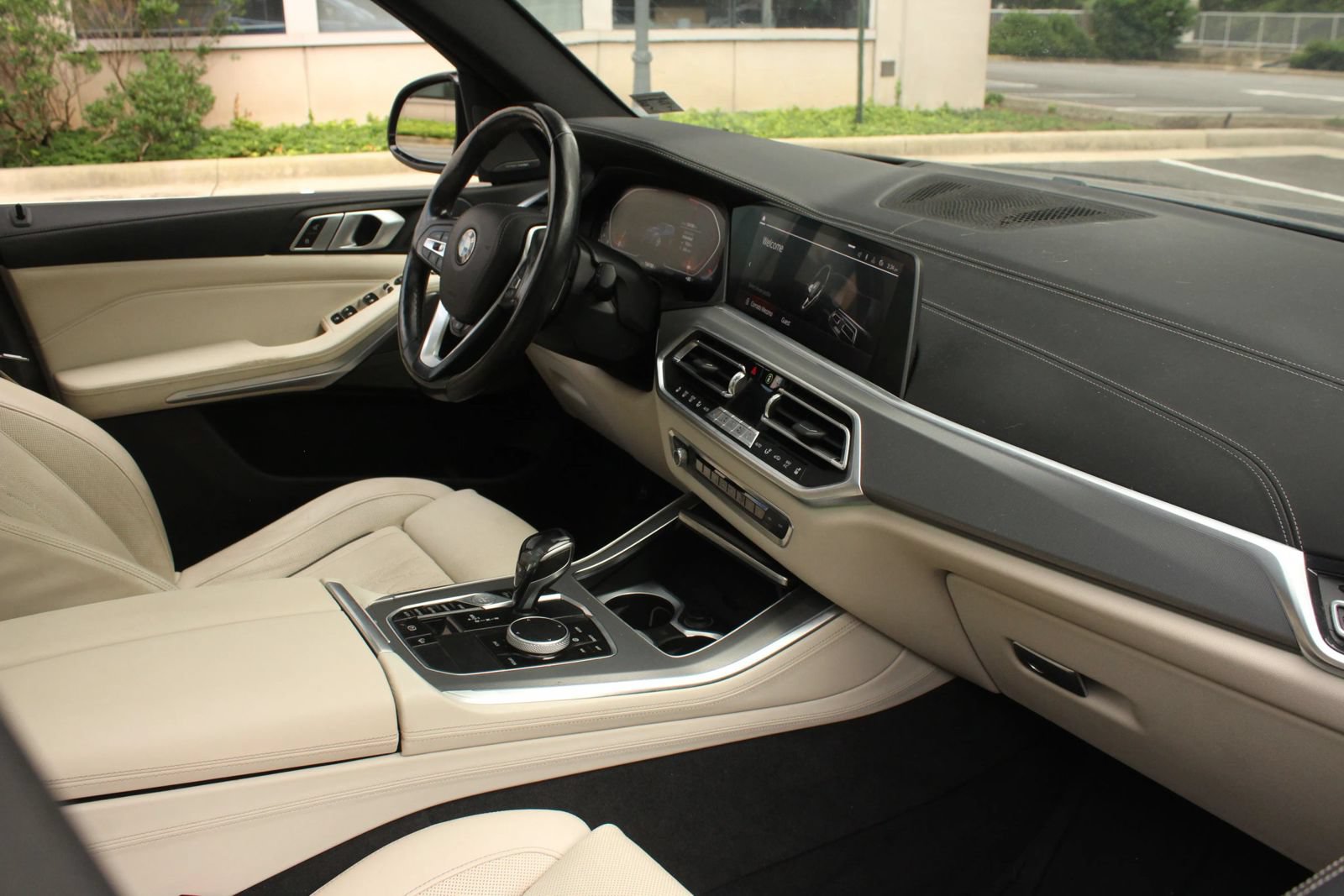 Used 2019 BMW X5 xDrive40i w/ Executive Package AWD/4WD image 26