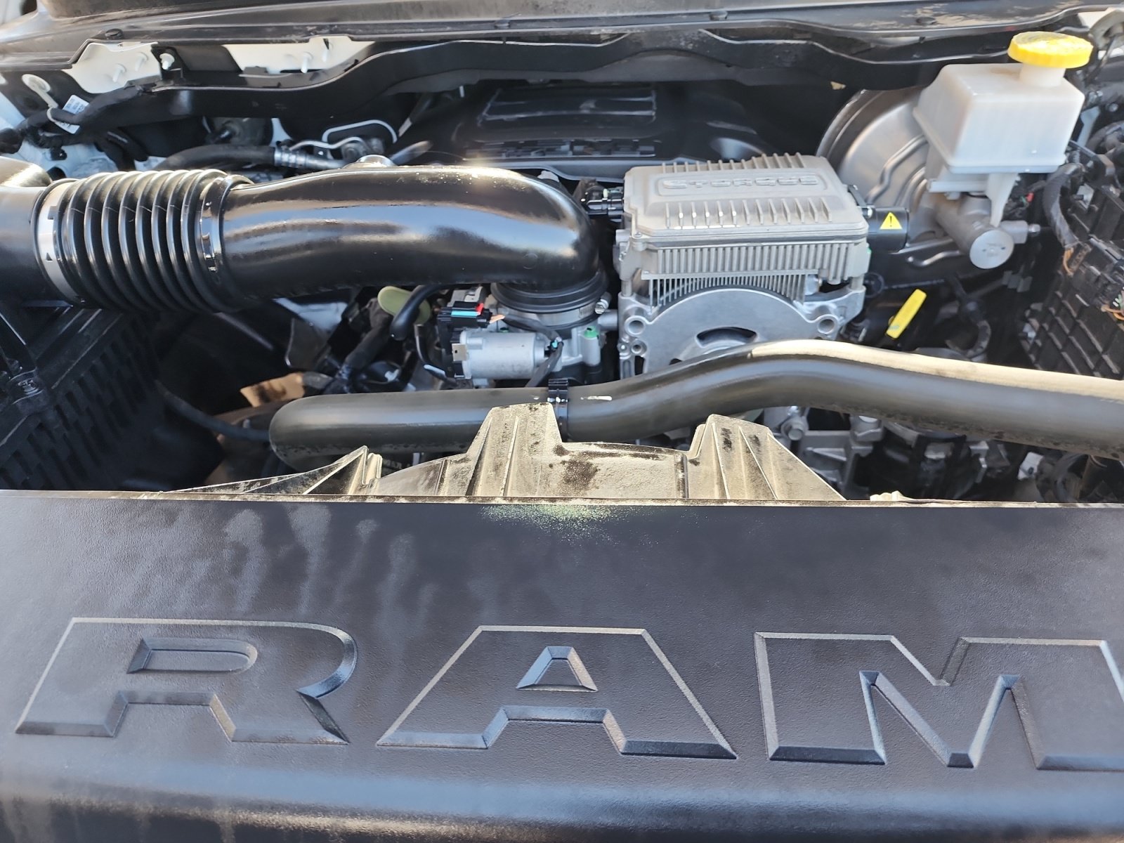 Used 2023 RAM 1500 Limited AWD/4WD image 9