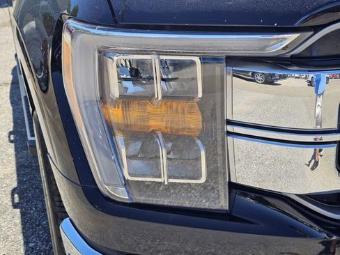 Used 2022 Ford F150 Lariat AWD/4WD image 7