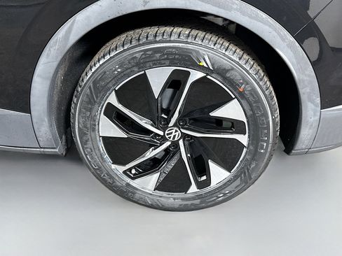 Used 2022 Volkswagen ID.4 Pro image 37