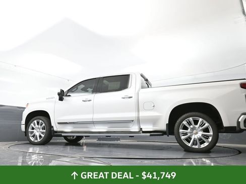 Used 2022 Chevrolet Silverado 1500 High Country w/ High Country Premium Package image 59