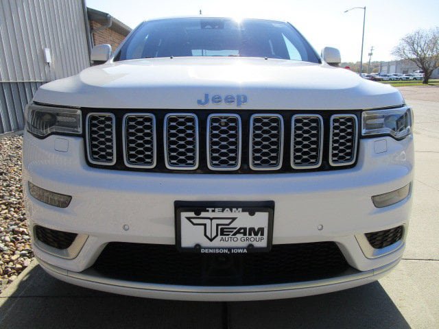 Used 2020 Jeep Grand Cherokee Summit w/ Platinum Series Group AWD/4WD image 2