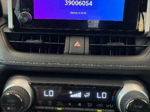 Used 2025 Toyota RAV4 XLE w/ Convenience Package FWD image 24