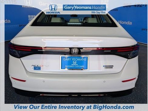 Used 2026 Honda Accord Touring image 5