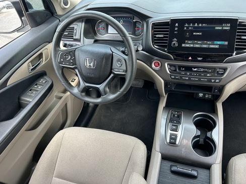 Used 2021 Honda Pilot EX image 12