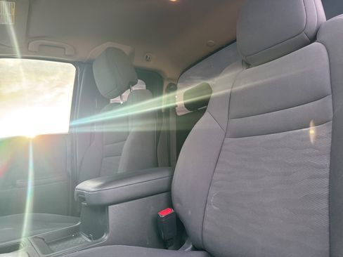 Used 2023 Nissan Frontier S w/ Technology Package image 30