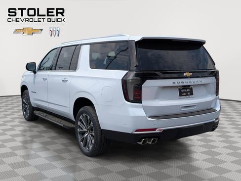 New 2026 Chevrolet Suburban High Country AWD/4WD image 2