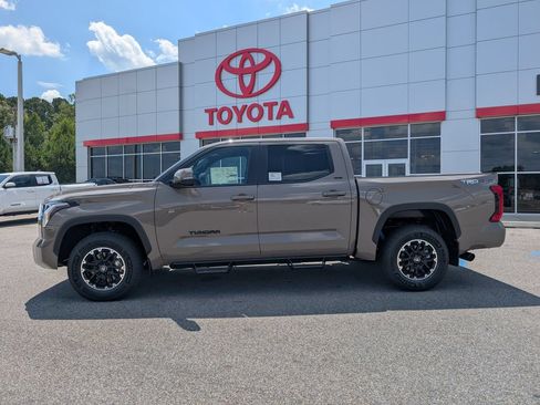New 2026 Toyota Tundra SR5 AWD/4WD image 2