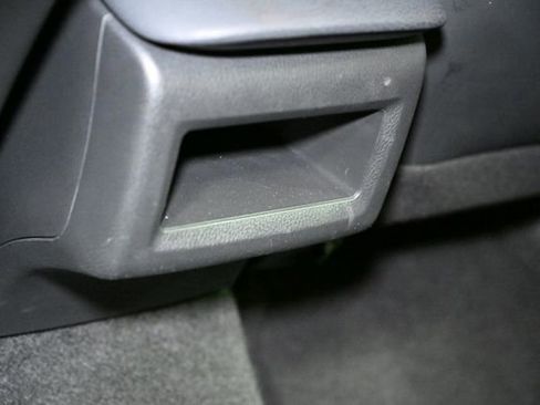 Used 2024 Toyota Camry SE image 43