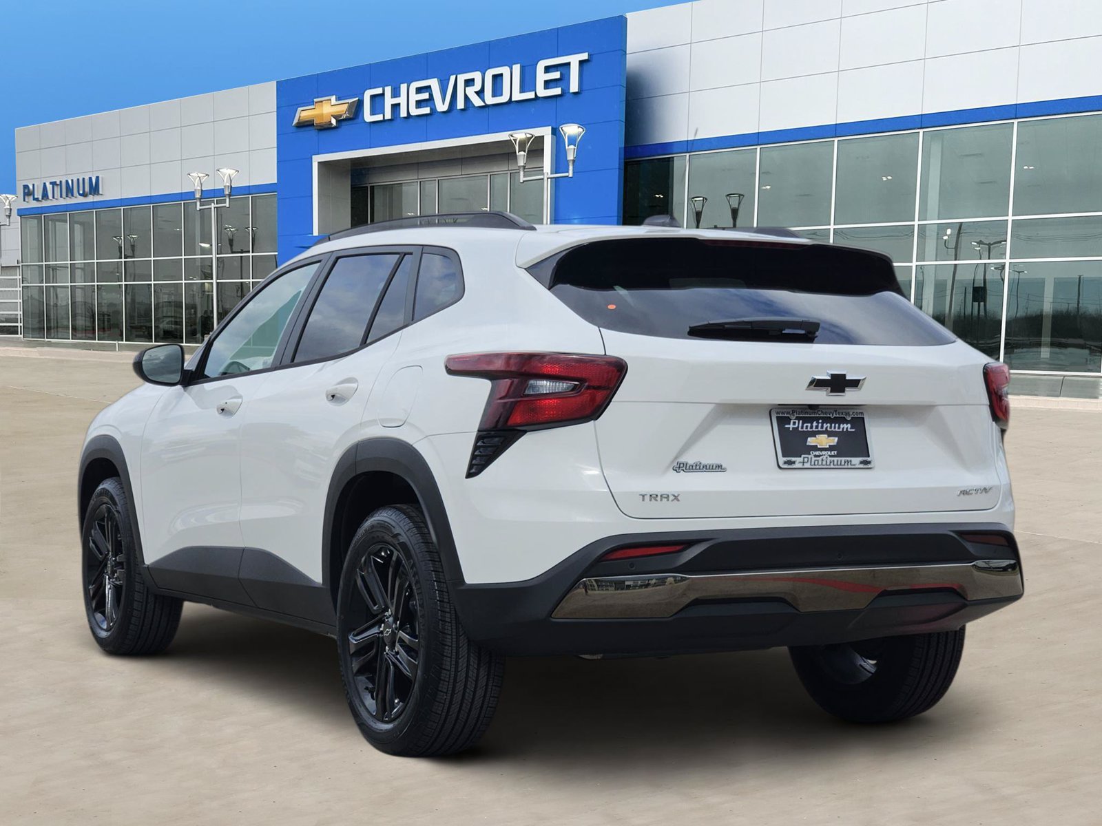 New 2026 Chevrolet Trax ACTIV w/ Driver Confidence Package FWD image 4
