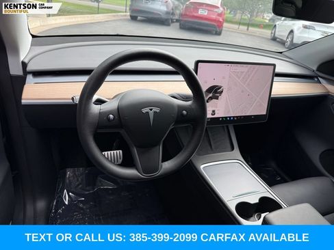 Used 2024 Tesla Model Y Performance AWD/4WD image 22