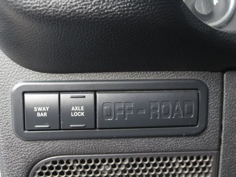 Used 2014 Jeep Wrangler Rubicon w/ Power Convenience Group image 25