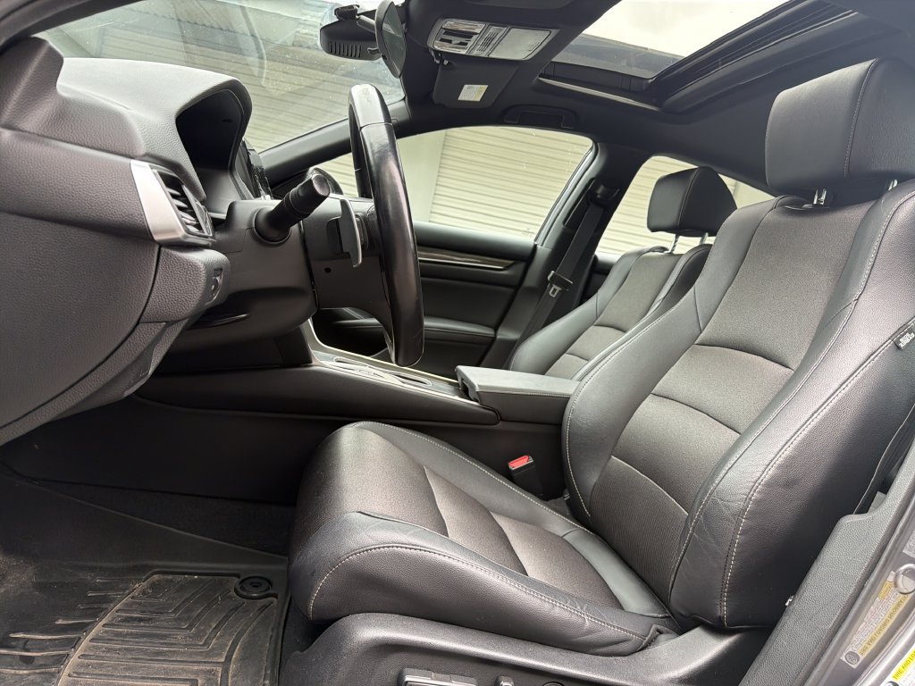 Used 2020 Honda Accord Sport image 10