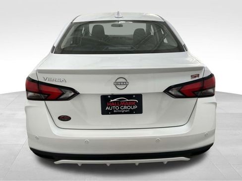 New 2025 Nissan Versa SR w/ Trunk Package image 5