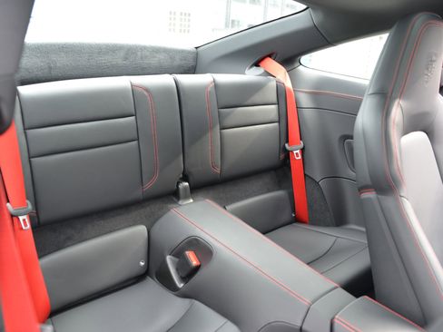 Certified 2024 Porsche 911 Carrera image 23