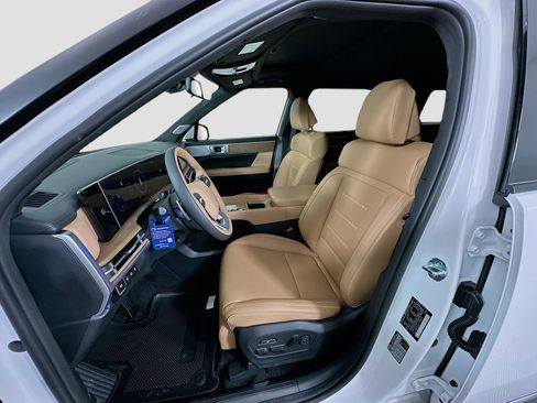 New 2026 Hyundai Santa Fe Calligraphy AWD/4WD image 16