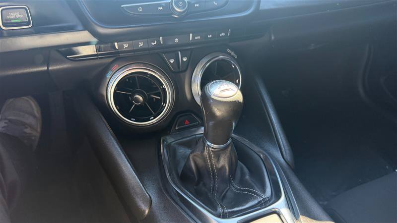 Used 2019 Chevrolet Camaro LT RWD image 23