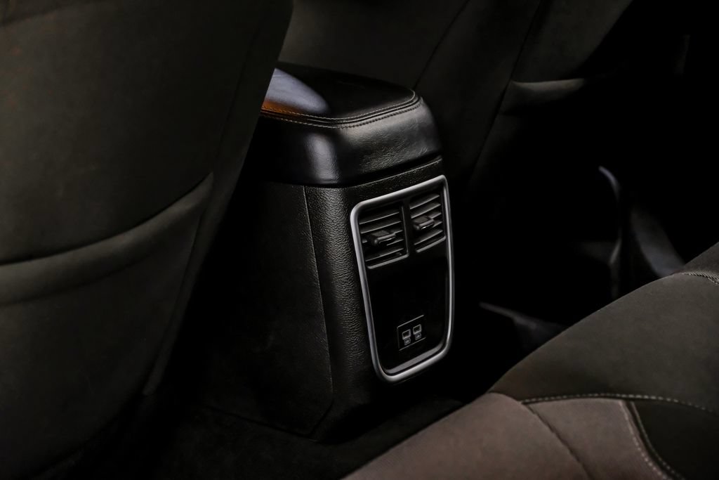 Used 2022 Dodge Charger SXT RWD image 45