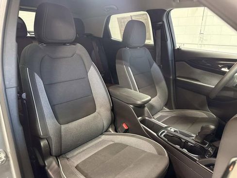 Used 2025 Chevrolet TrailBlazer LT image 13
