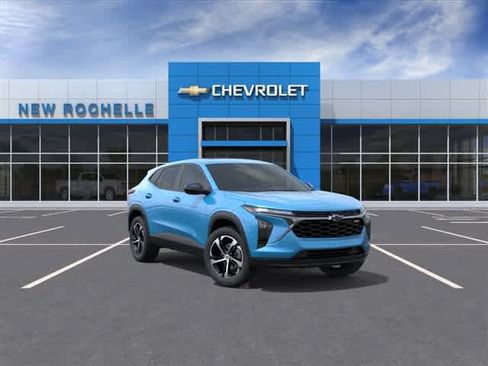 Used 2026 Chevrolet Trax RS w/ Sunroof Package FWD image 1