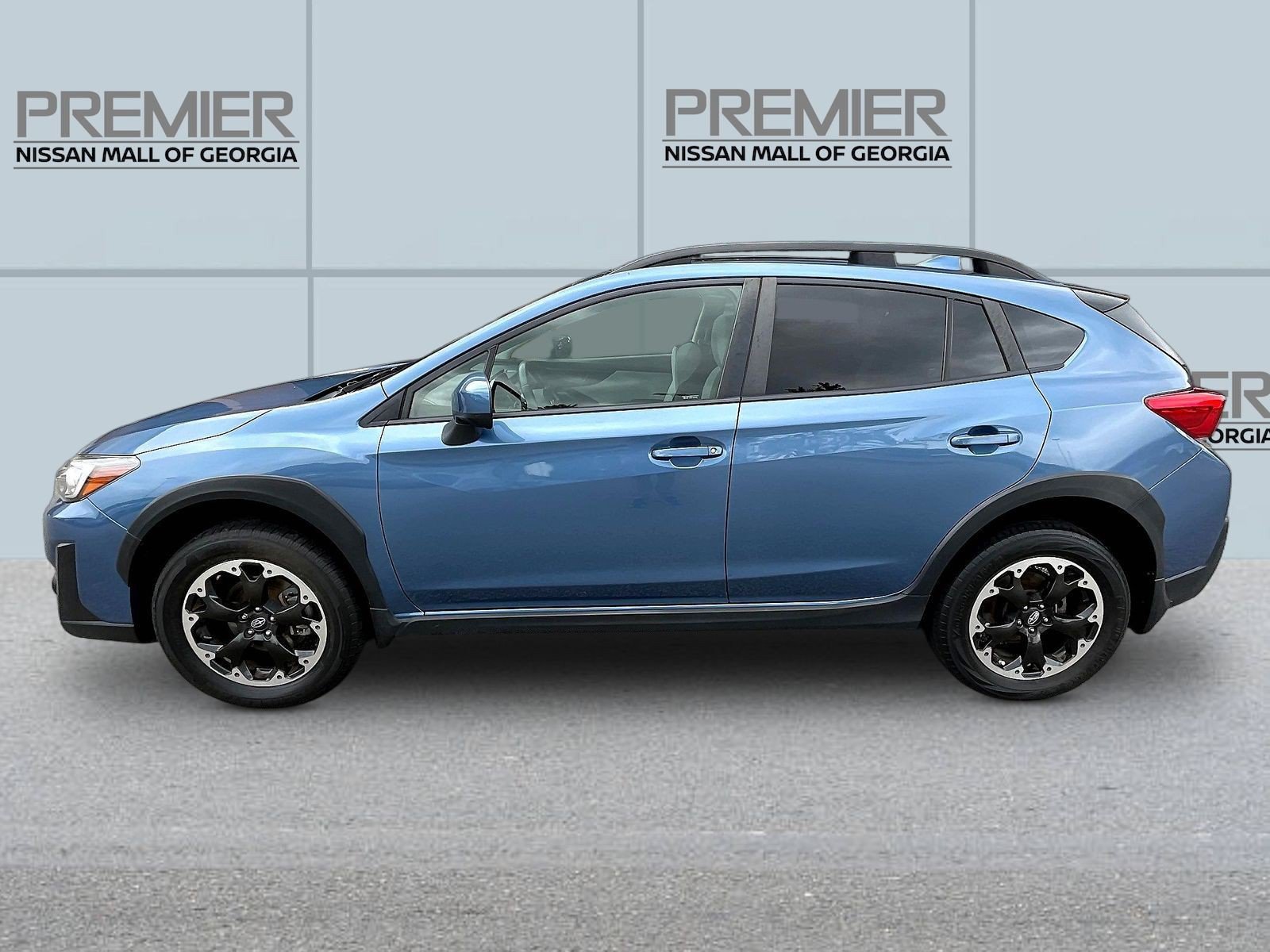 Used 2021 Subaru Crosstrek 2.0i Premium w/ Moonroof Package AWD/4WD image 4