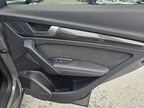 Used 2023 Audi SQ5 Premium Plus w/ Premium Plus Package AWD/4WD image 13