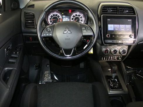 Used 2023 Mitsubishi Outlander Sport LE AWD/4WD image 3