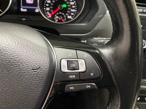 Used 2019 Volkswagen Tiguan SE w/ Panoramic Sunroof Package AWD/4WD image 15