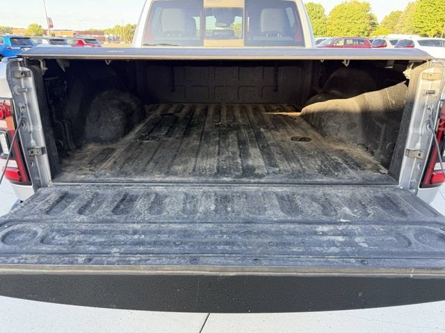 Used 2022 RAM 2500 Laramie AWD/4WD image 9