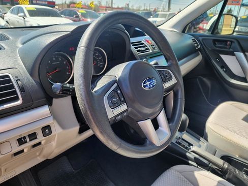 Used 2017 Subaru Forester 2.5i Premium w/ Popular Package #2A AWD/4WD image 12