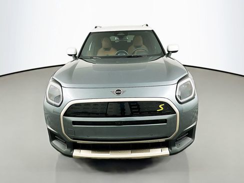 Used 2025 MINI Cooper Countryman SE image 2