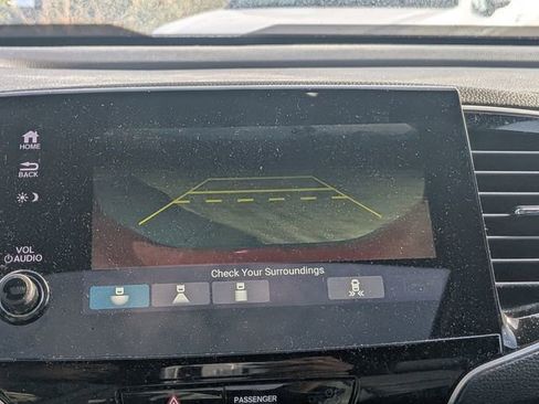 Used 2023 Honda Passport EX-L image 23