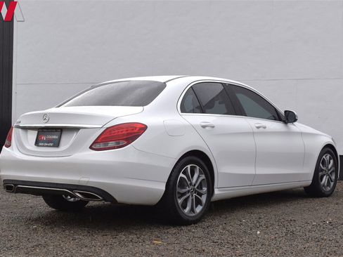 Used 2017 Mercedes-Benz C 300 Sedan image 5