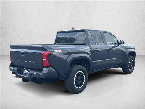 Used 2025 Toyota Tacoma TRD Off-Road image 5