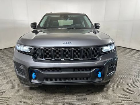 Used 2023 Jeep Grand Cherokee 30th Anniversary image 8