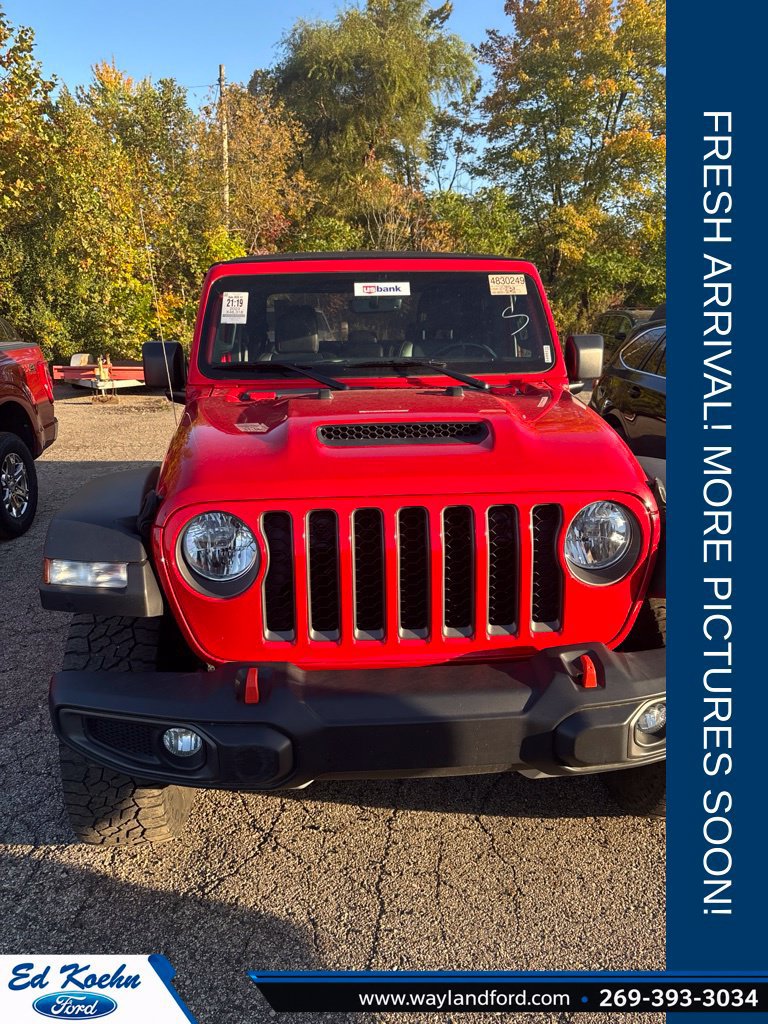 Used 2023 Jeep Gladiator Mojave w/ Cold Weather Group AWD/4WD image 1