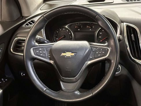 Used 2023 Chevrolet Equinox LT image 18