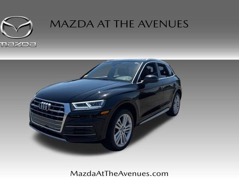 Used 2020 Audi Q5 2.0T Premium Plus w/ Premium Plus Package AWD/4WD image 5