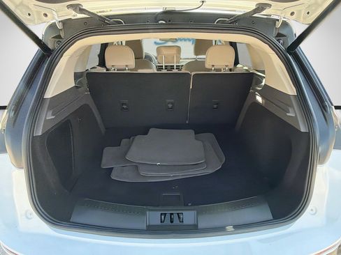 Used 2023 Lincoln Corsair FWD image 26
