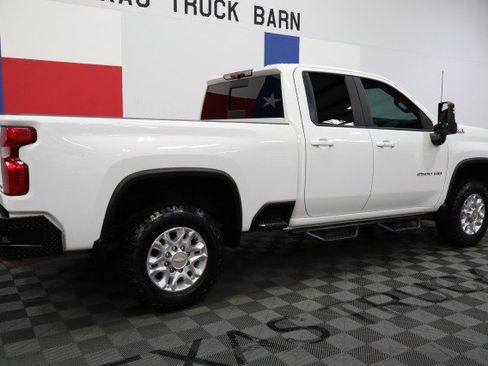 Used 2022 Chevrolet Silverado 2500 LT w/ Convenience Package AWD/4WD image 20