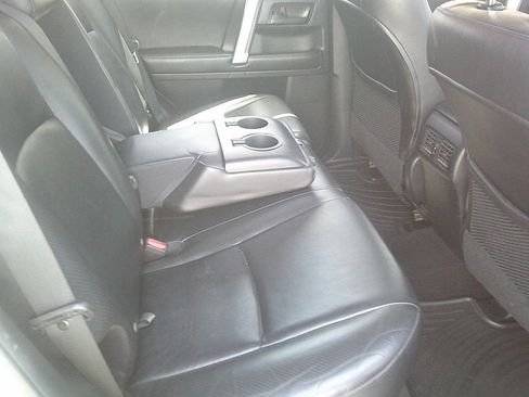 Used 2013 Toyota 4Runner Limited AWD/4WD image 5