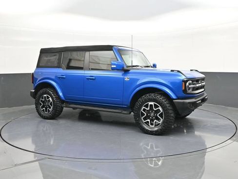 Used 2022 Ford Bronco Outer Banks AWD/4WD image 16