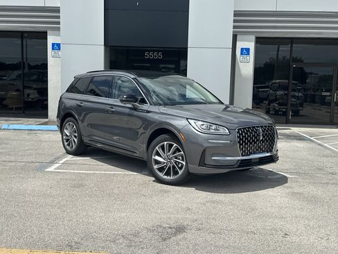 New 2025 Lincoln Corsair Grand Touring w/ Equipment Group 301A image 2