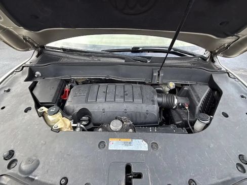 Used 2015 Buick Enclave Leather FWD image 19